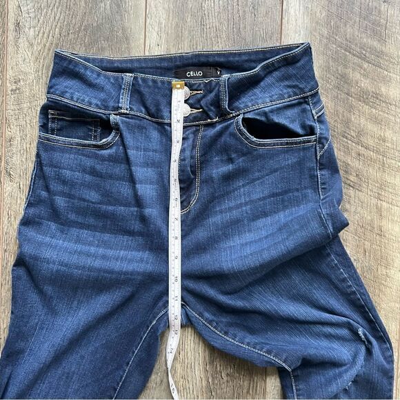 Cello High Rise Skinny Jeans Frayed Hem Lightly Distressed Size 9 Dark Blue - Picture 5 of 11